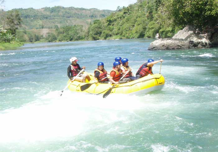 rafting tour package